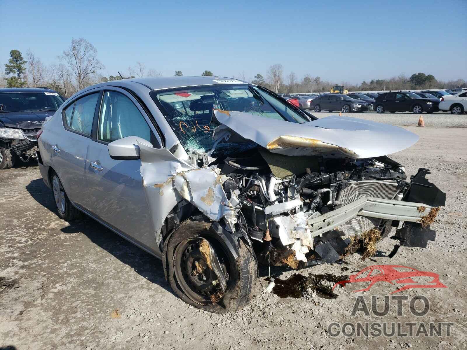 NISSAN VERSA 2019 - 3N1CN7AP8KL854956