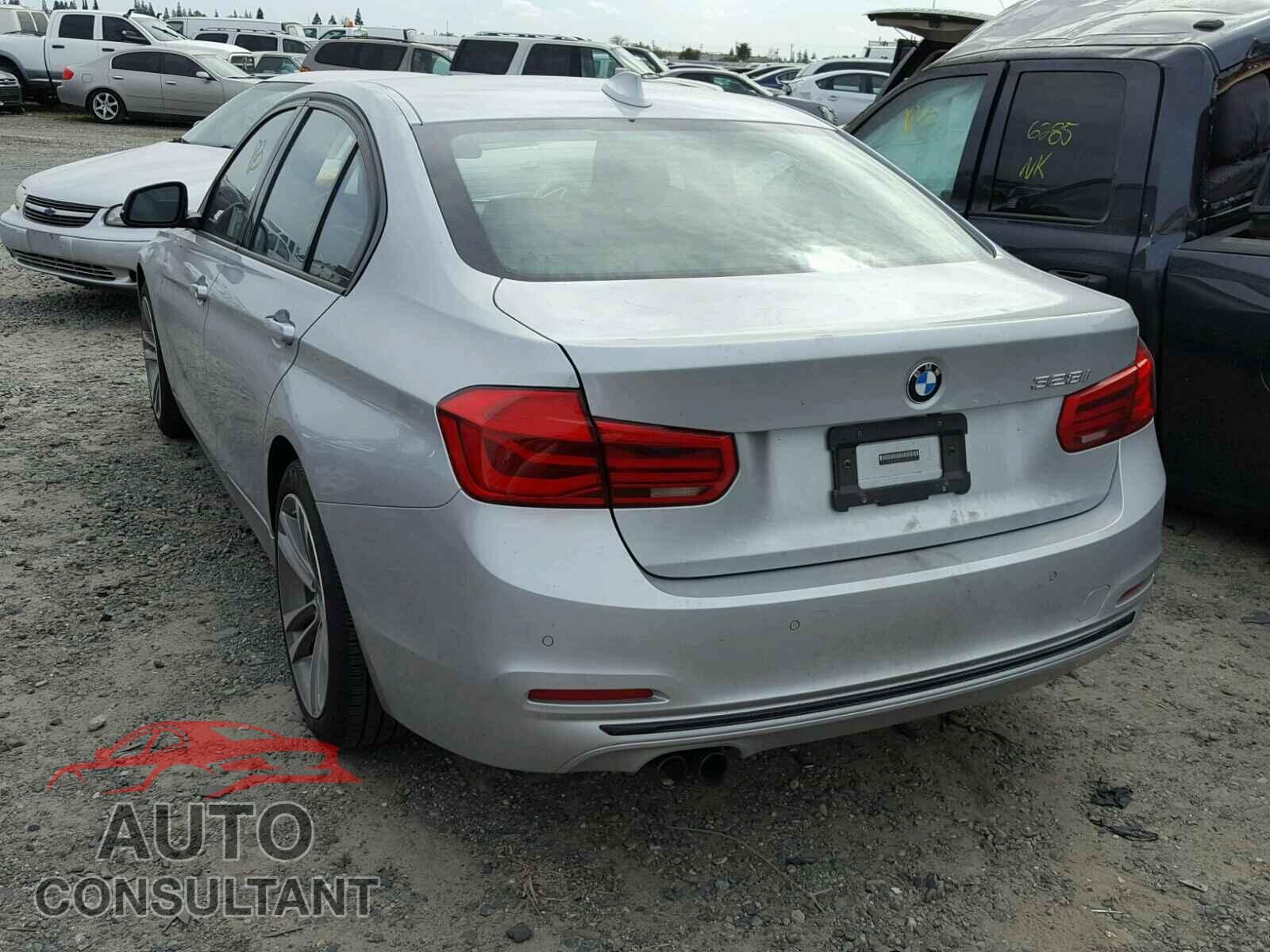 BMW 3 SERIES 2016 - WBA8E9G50GNU28848