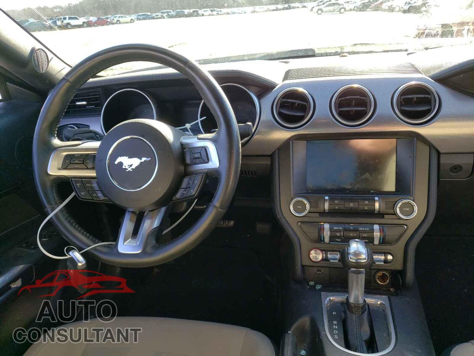 FORD MUSTANG 2018 - 1FA6P8TH3J5166559