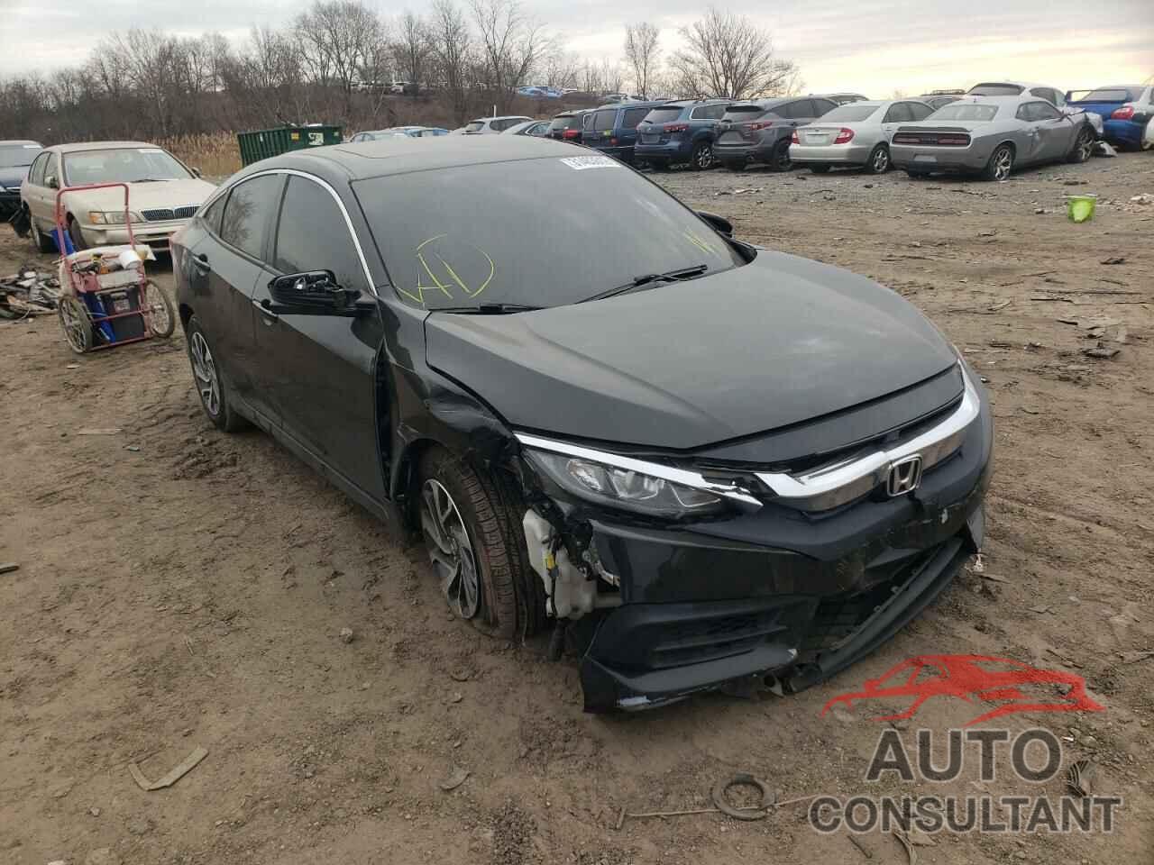 HONDA CIVIC 2018 - 2HGFC2F76JH504259