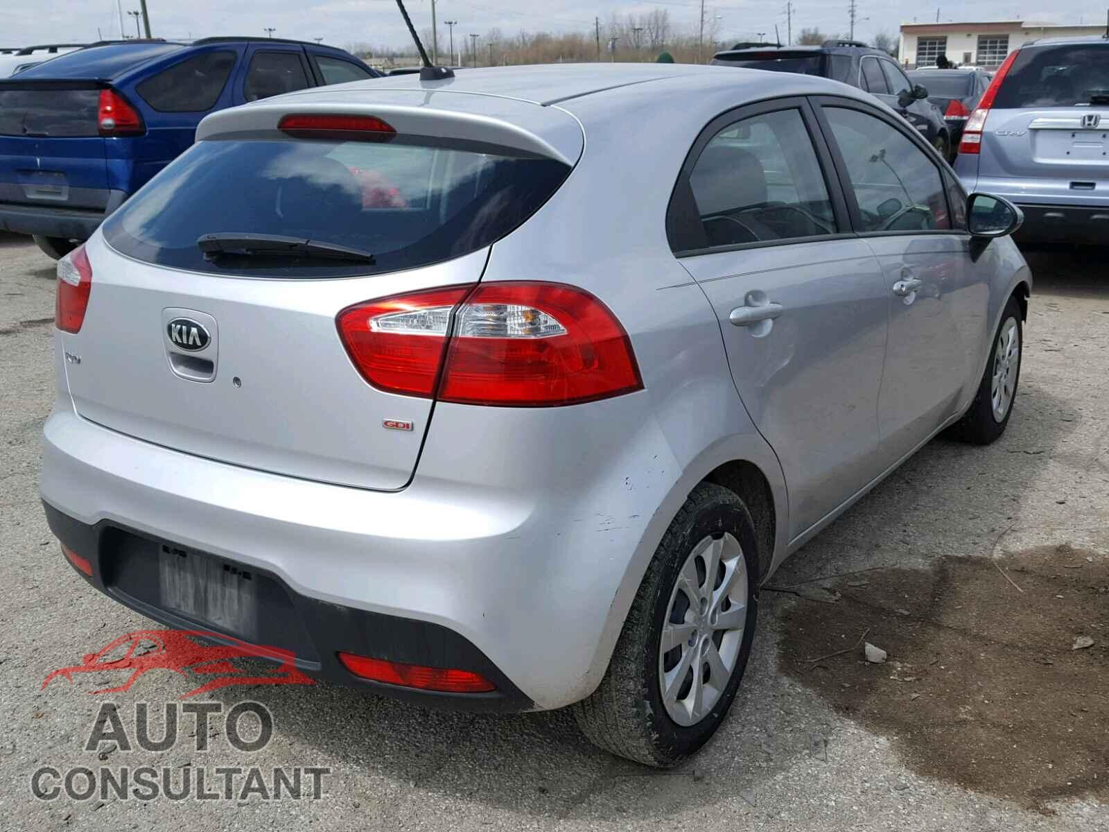 KIA RIO 2015 - KNADM5A37F6428100