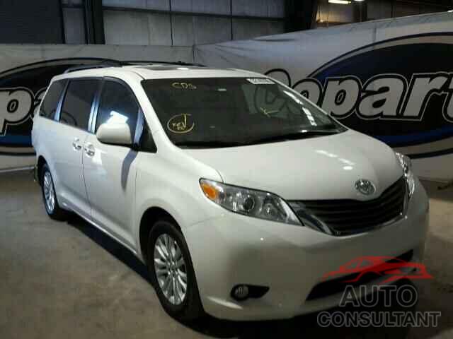 TOYOTA SIENNA 2015 - 5TDYK3DC4FS659515