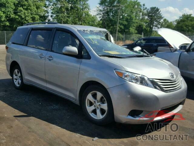 TOYOTA SIENNA 2017 - 5TDKZ3DC5HS885793