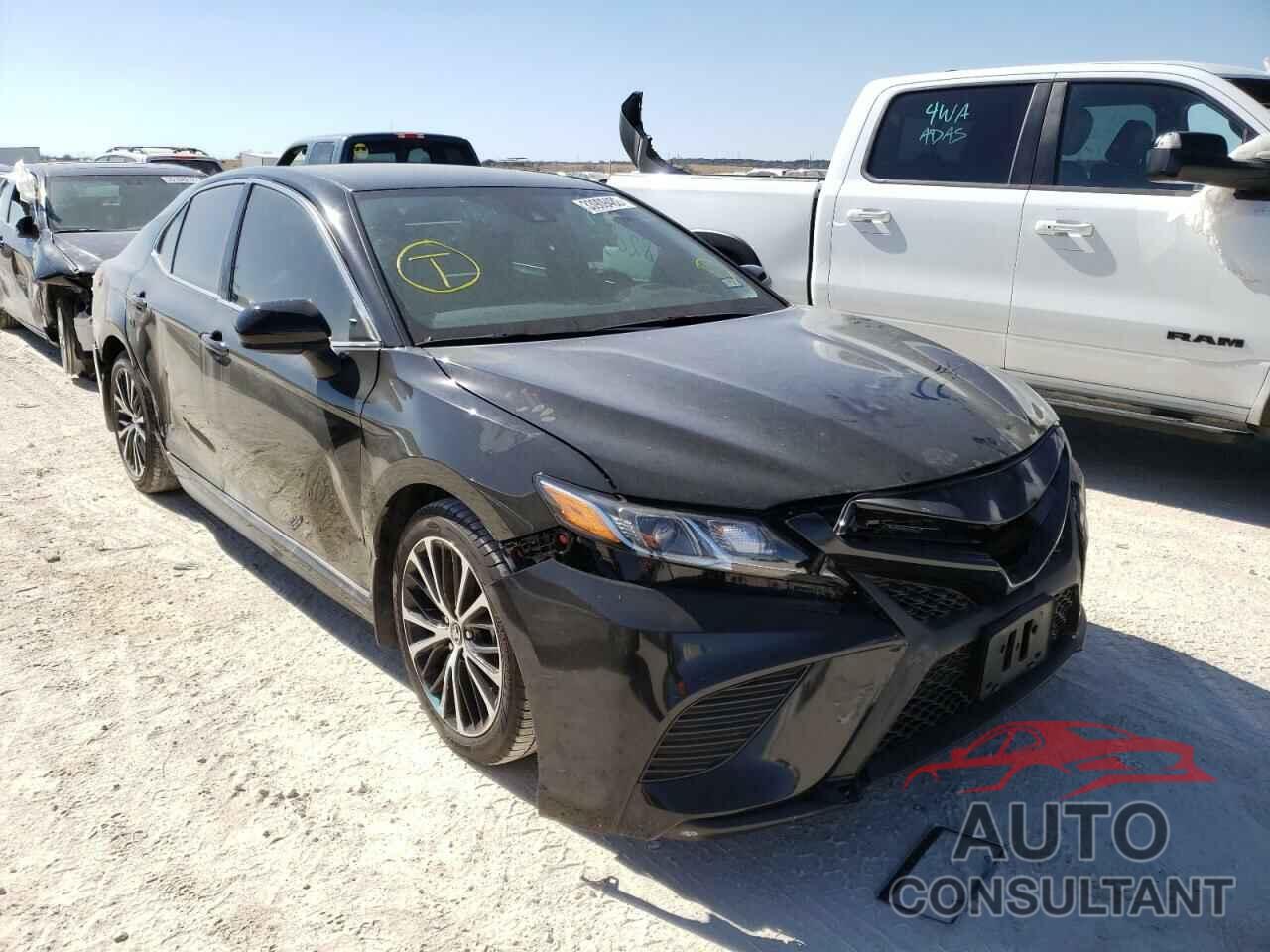 TOYOTA CAMRY 2020 - 4T1G11AK4LU334493