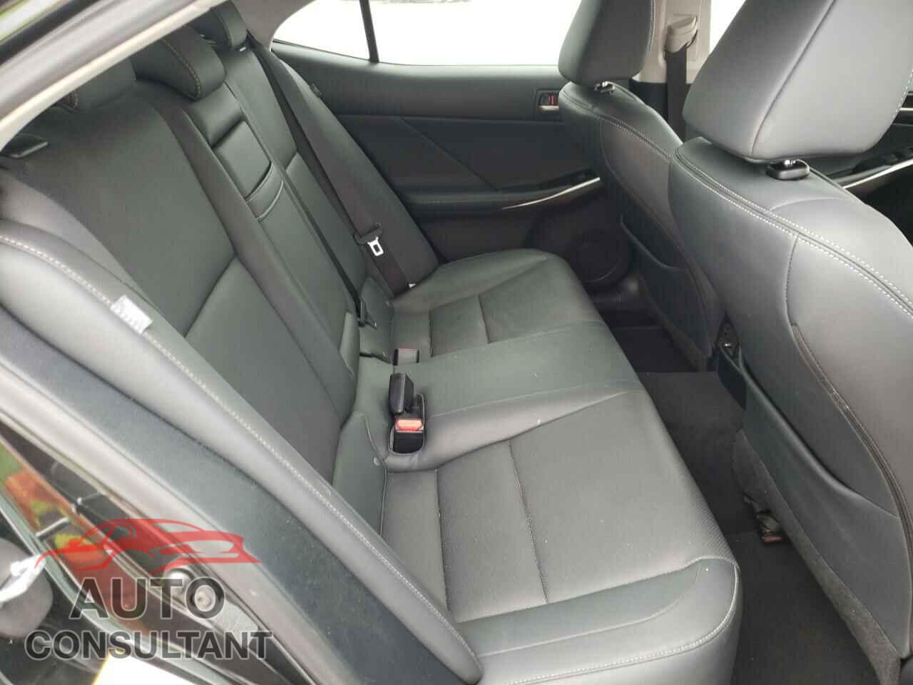 LEXUS IS 2017 - JTHBA1D20H5046223