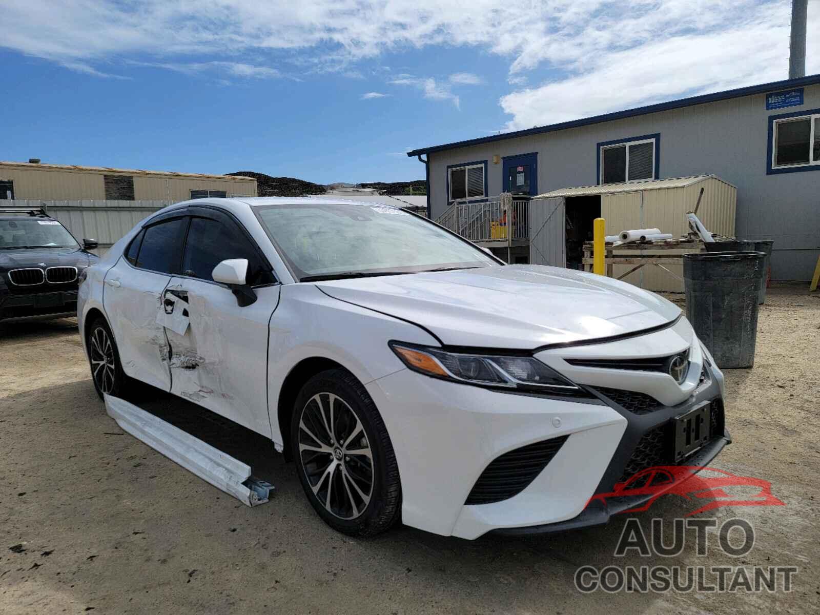 TOYOTA CAMRY 2019 - 4T1B11HK3KU789592