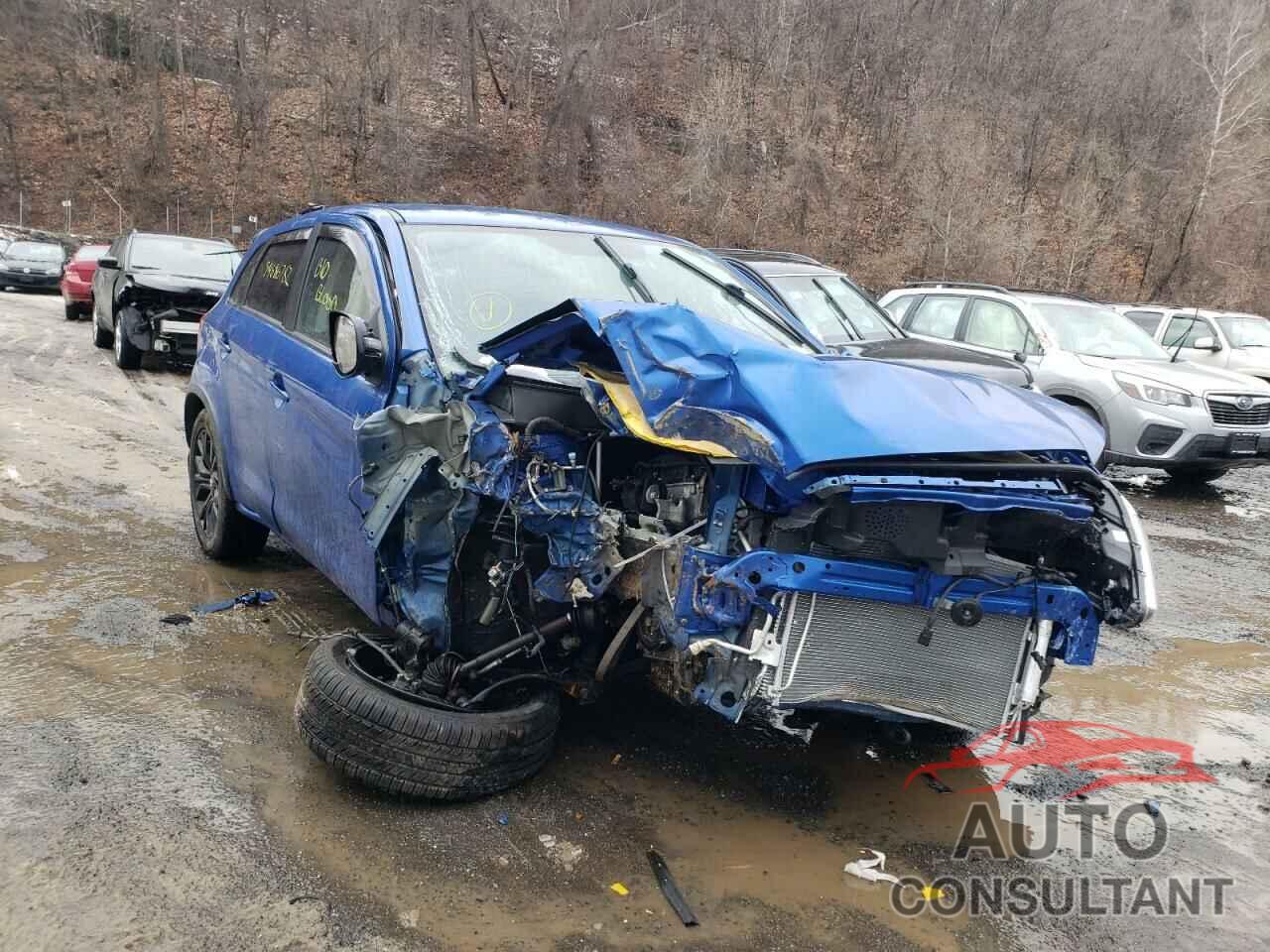MITSUBISHI OUTLANDER 2018 - JA4AR3AUXJU003814