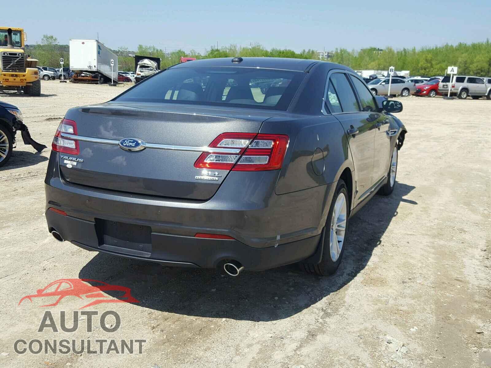 FORD TAURUS 2015 - 1FAHP2E87FG182584