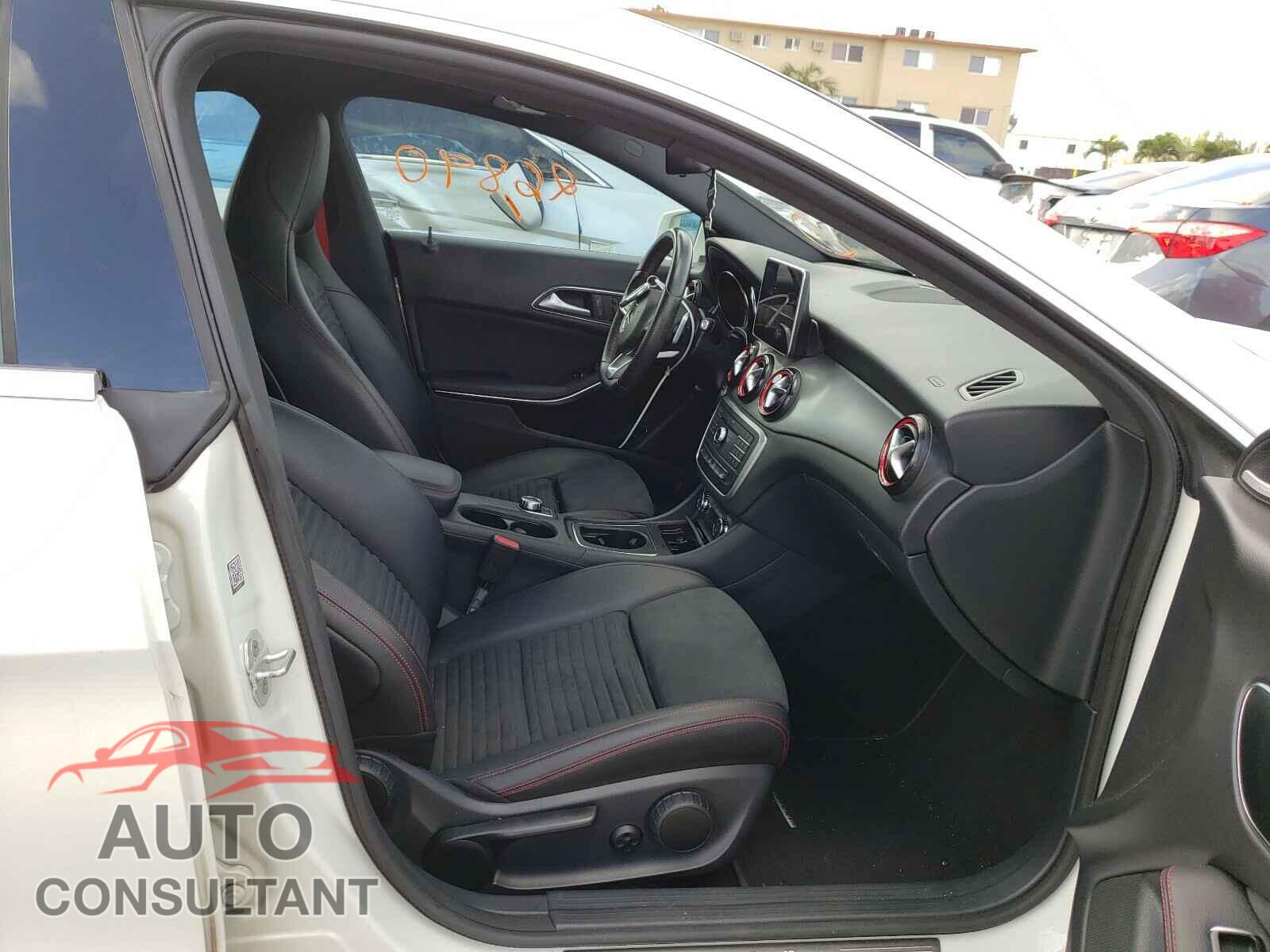 MERCEDES-BENZ C CLASS 2016 - WDDSJ4EB8GN373488