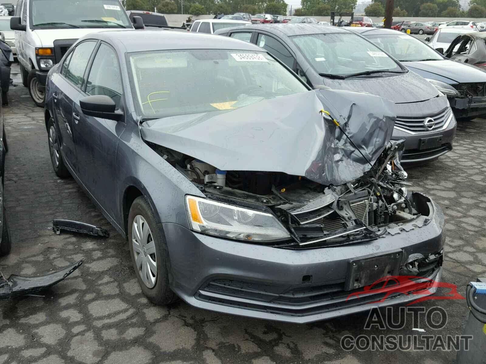 VOLKSWAGEN JETTA 2015 - 3VW1K7AJXFM310402