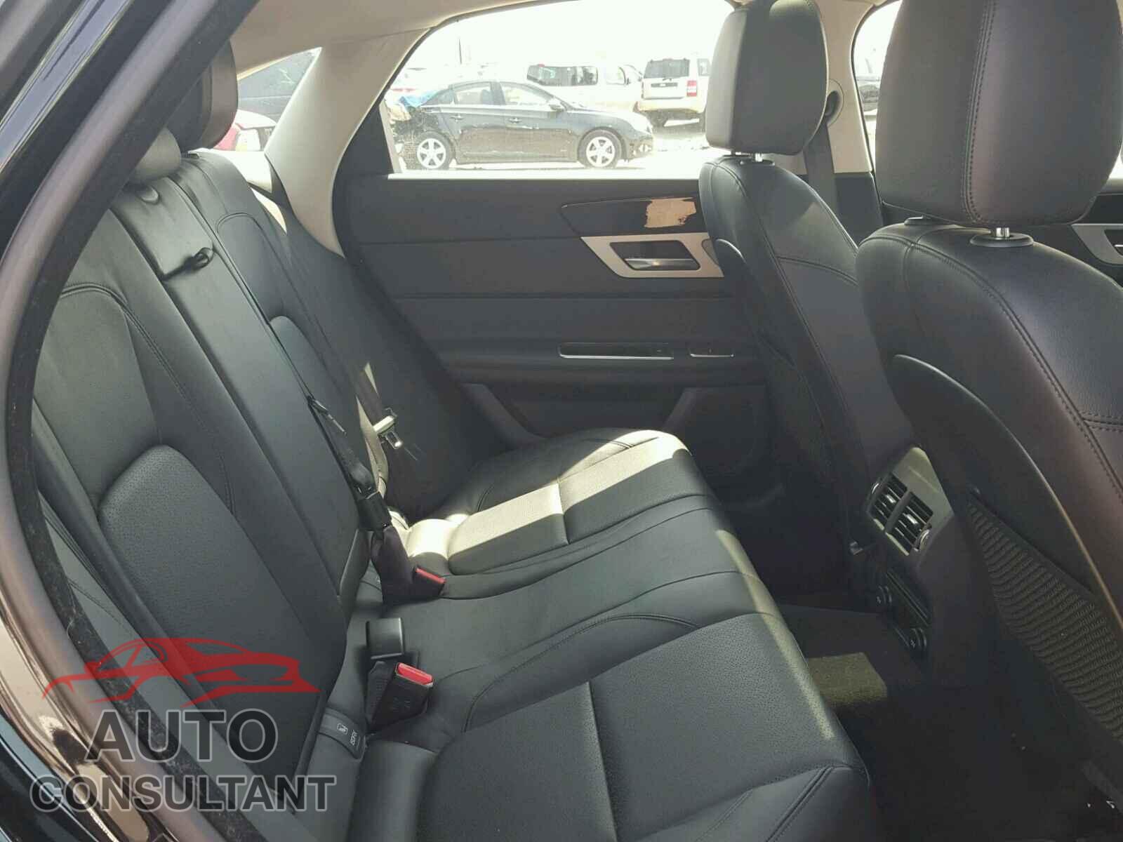 JAGUAR XF 2016 - SAJBK4BV0GCY18289