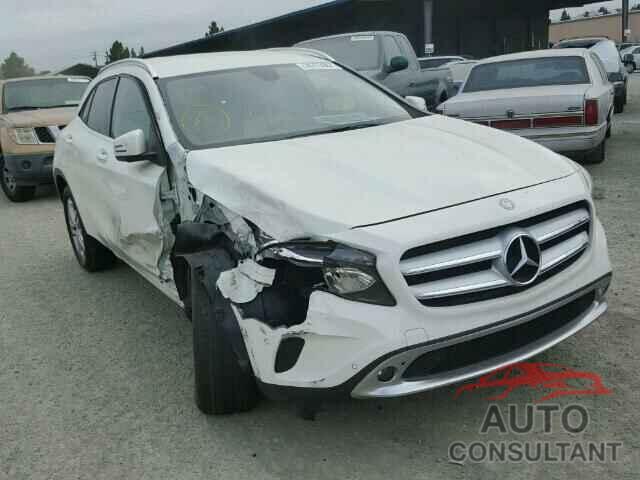 MERCEDES-BENZ GLK250 2015 - WDCTG4GB3FJ110741