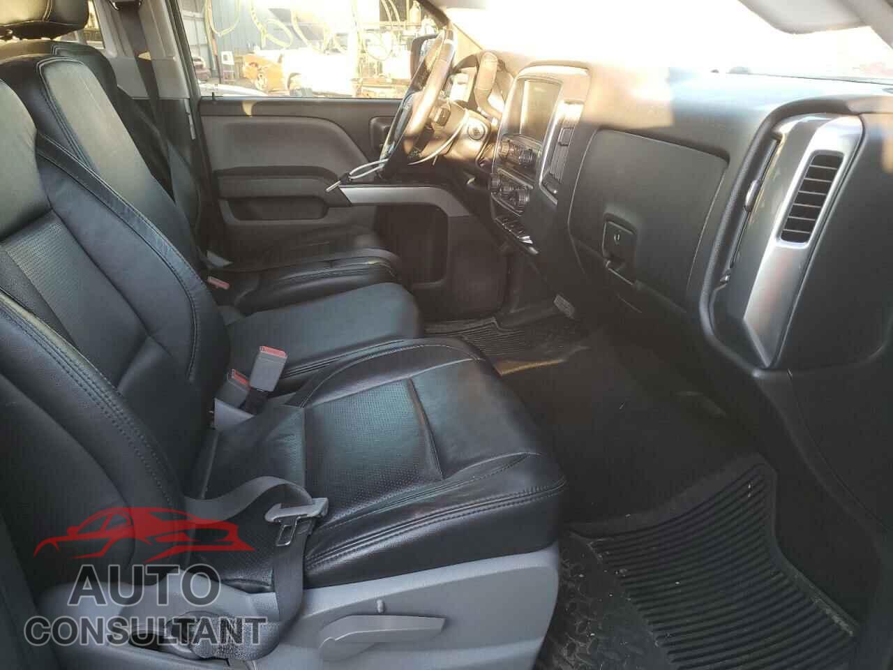 CHEVROLET SILVERADO 2018 - 3GCUKREC5JG170077