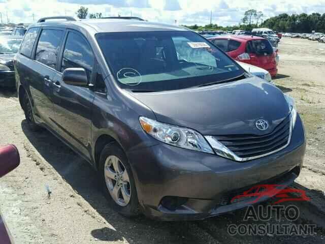 TOYOTA SIENNA 2015 - 5TDKK3DC4FS617867