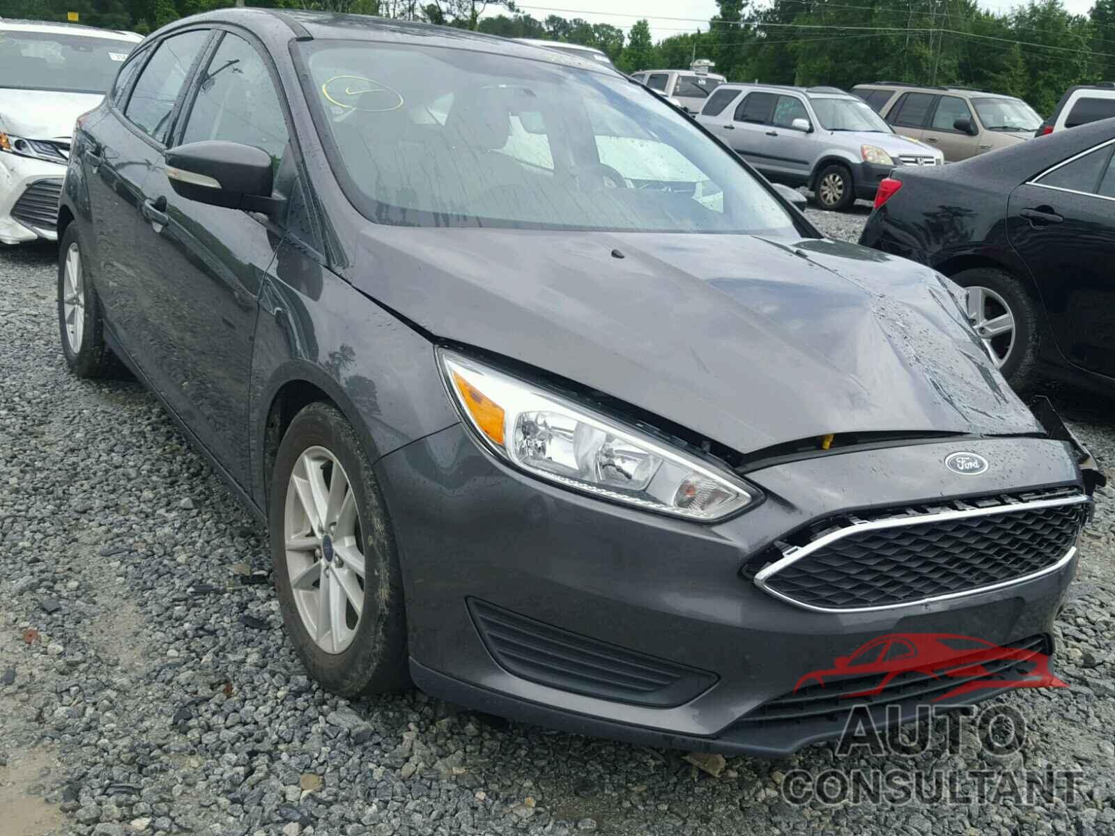 FORD FOCUS 2015 - 1FADP3K2XFL238254