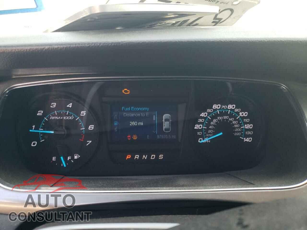 FORD TAURUS 2018 - 1FAHP2E83JG105560