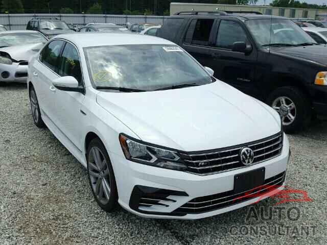 VOLKSWAGEN PASSAT 2017 - 1VWDT7A31HC048057