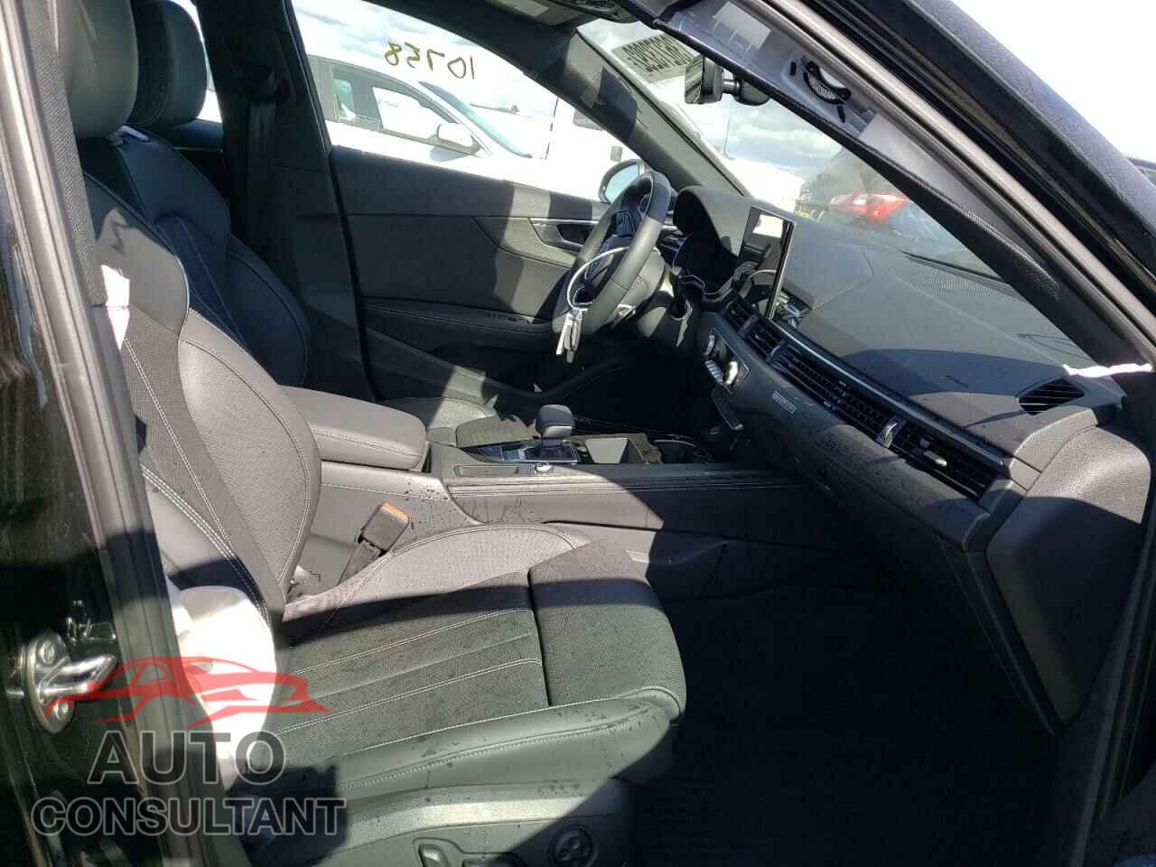 AUDI A4 2020 - WAUFNAF49LA054677