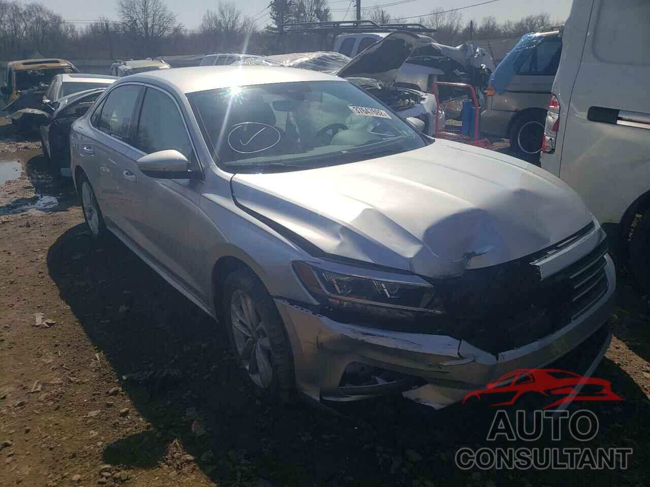 VOLKSWAGEN PASSAT 2020 - 1VWSA7A32LC025649