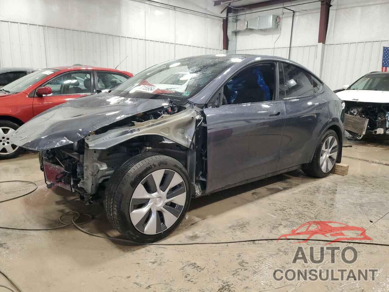 TESLA MODEL Y 2023 - 7SAYGAEE8PF610302