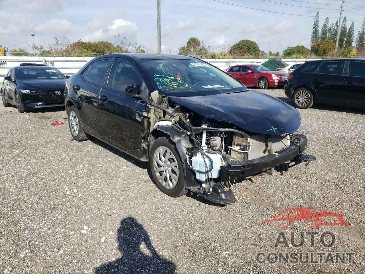 TOYOTA COROLLA 2017 - 5YFBURHE8HP722545