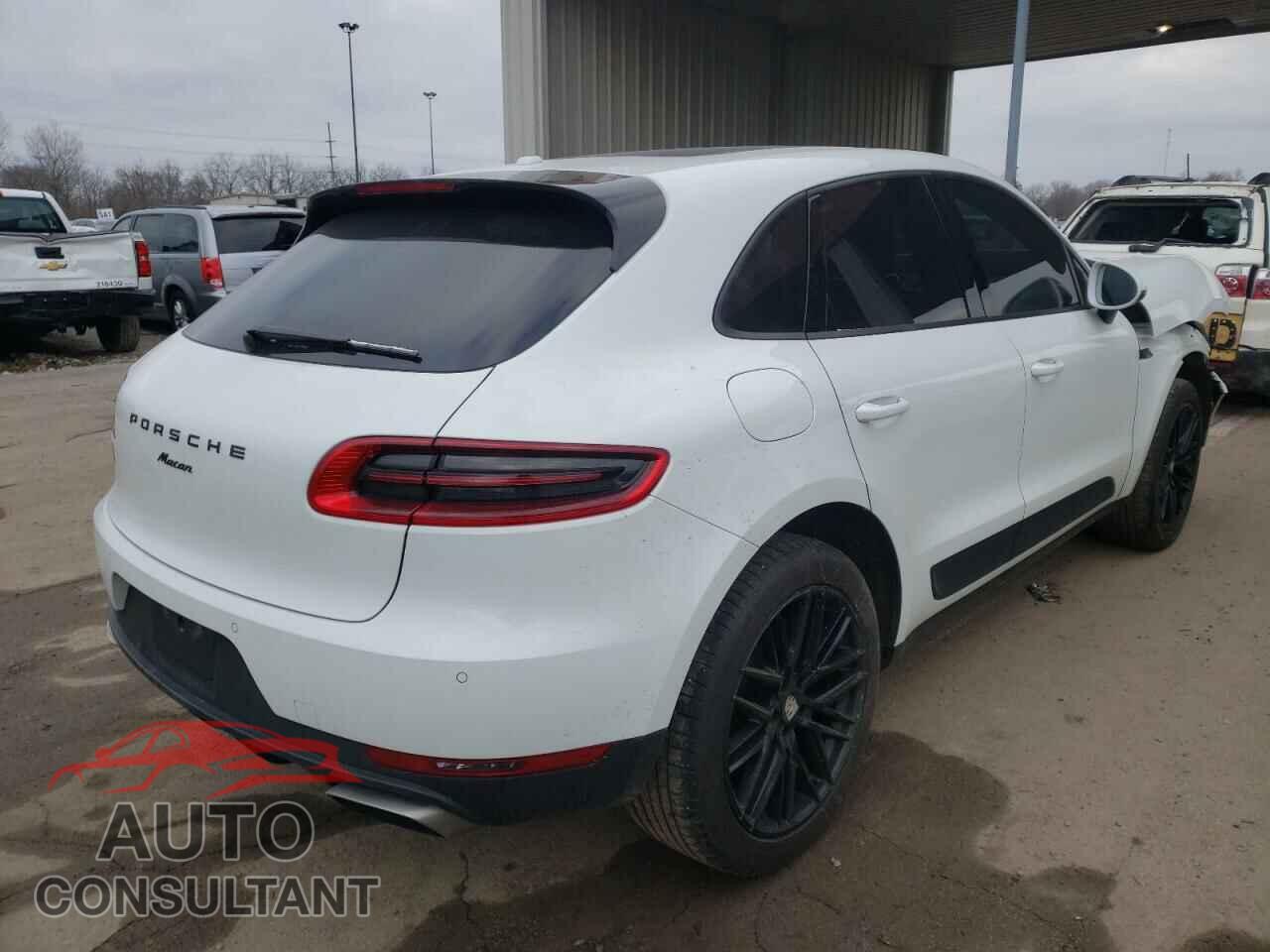 PORSCHE MACAN 2018 - WP1AA2A51JLB01375