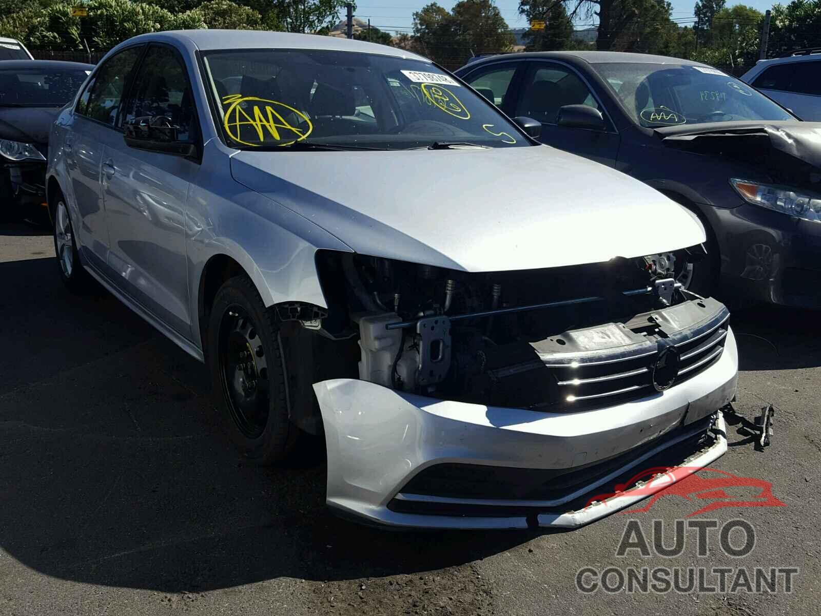 VOLKSWAGEN JETTA 2015 - 3VWD17AJ9FM233084