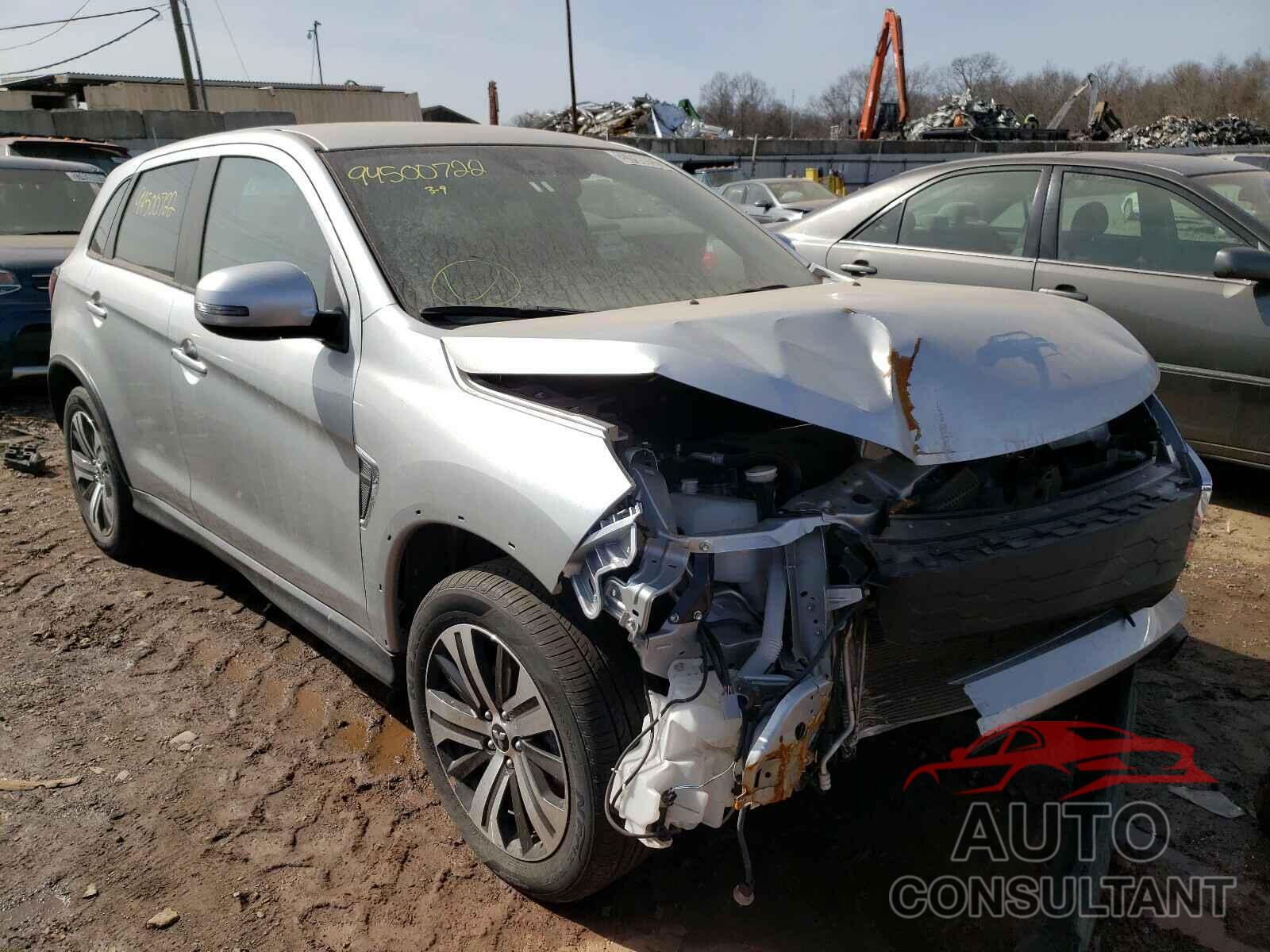 MITSUBISHI OUTLANDER 2020 - JA4AR3AU8LU020162
