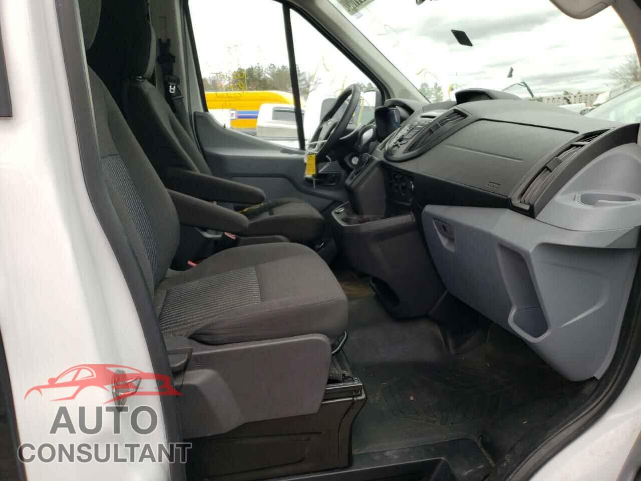 FORD TRANSIT CO 2019 - 1FTYR2CM9KKA82983