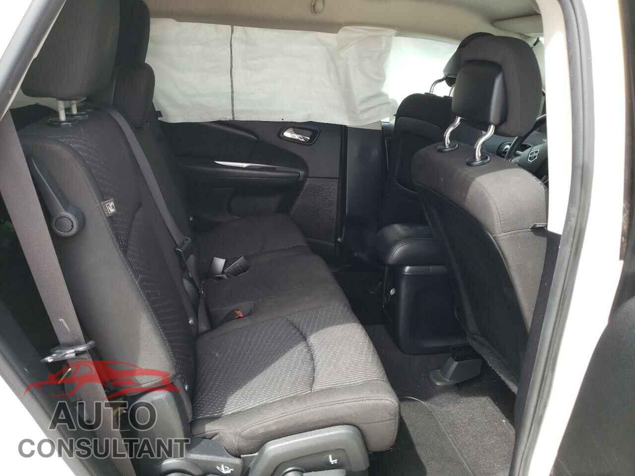 DODGE JOURNEY 2017 - 3C4PDCBG2HT591204