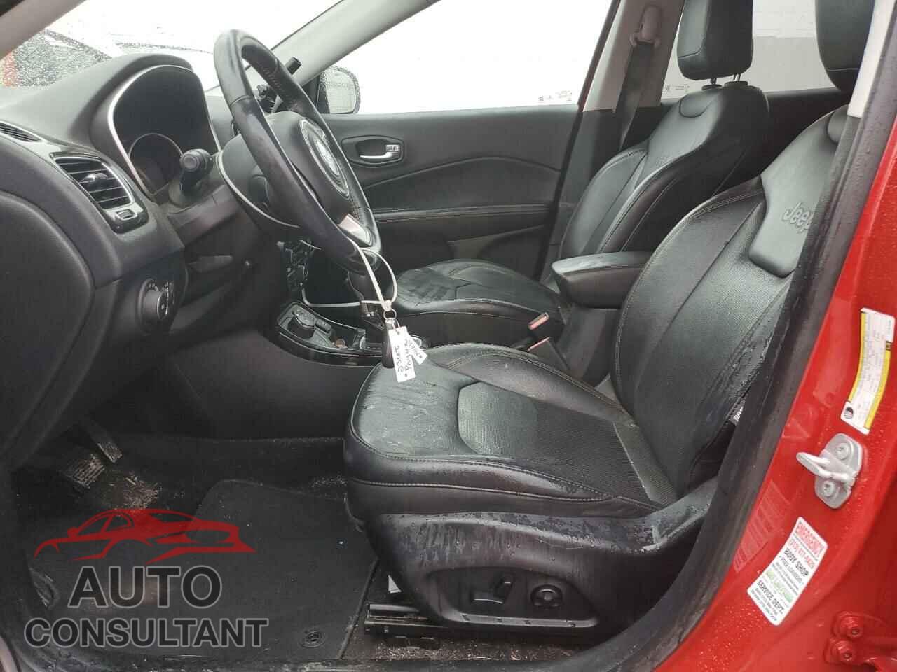 JEEP COMPASS 2018 - 3C4NJDCB7JT201230