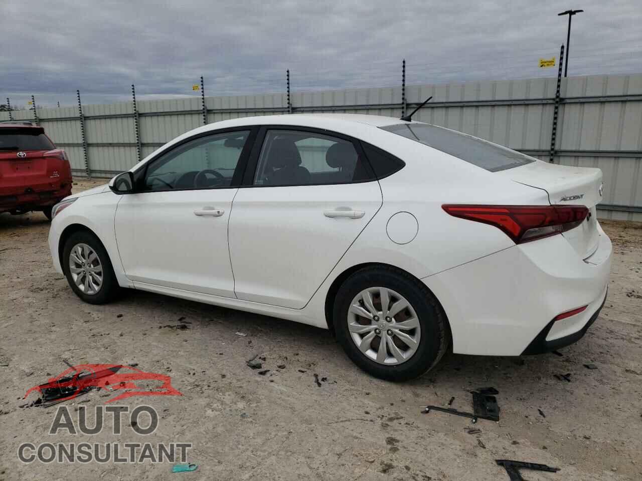 HYUNDAI ACCENT 2018 - 3KPC24A37JE014106