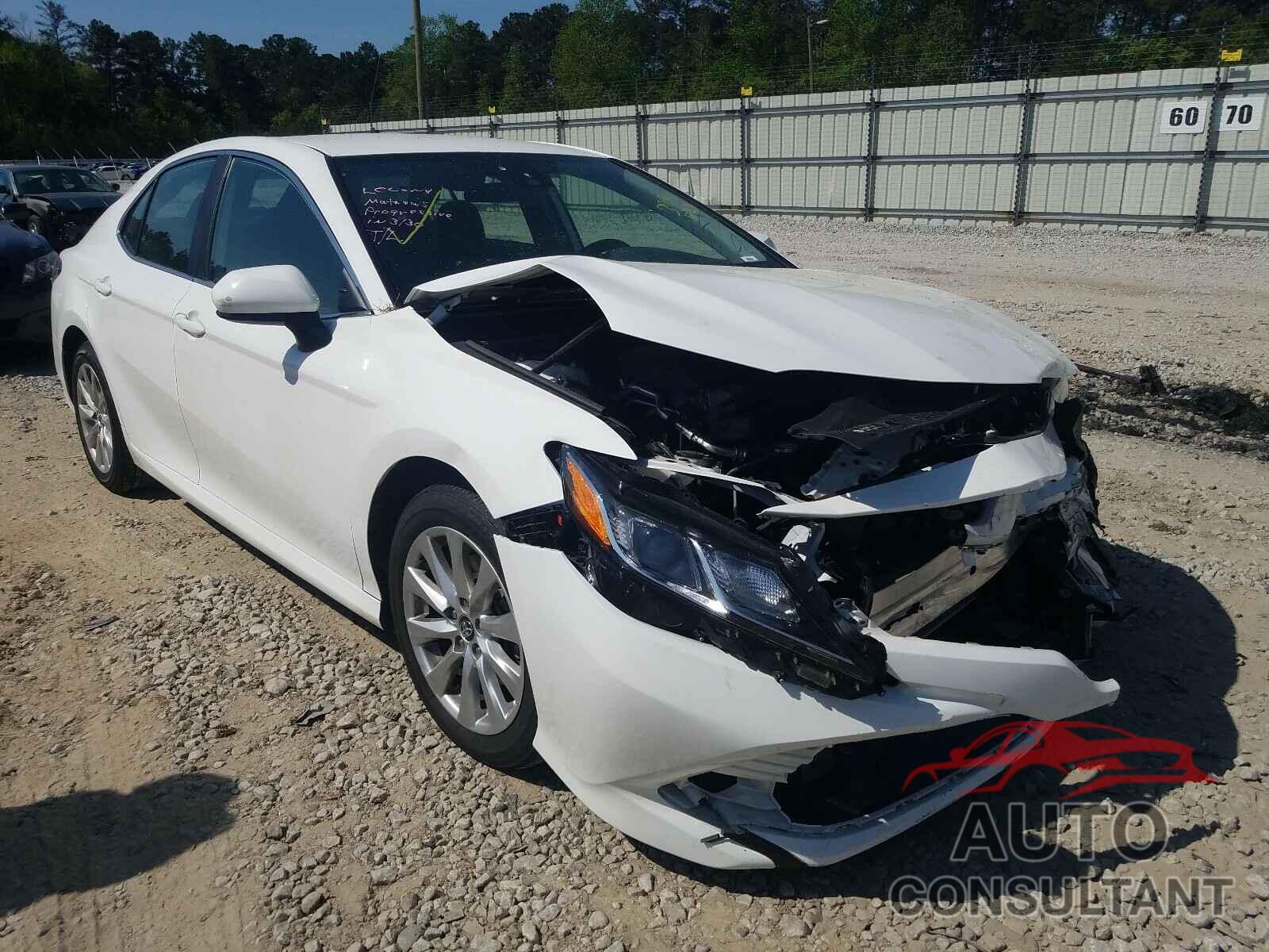 TOYOTA CAMRY 2020 - 4T1C11AK5LU313702