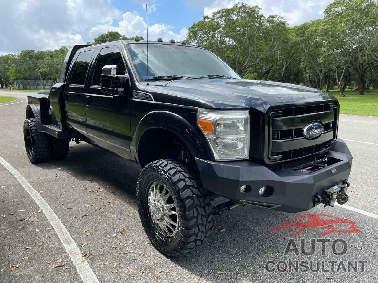 FORD F350 2015 - 19XFC2F64KE037846