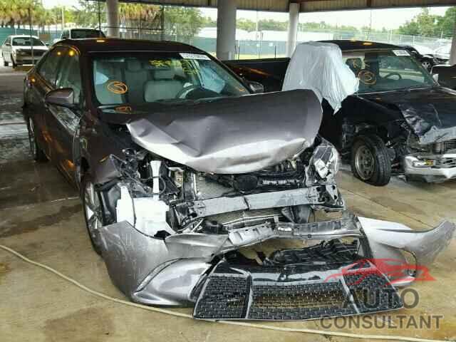 TOYOTA CAMRY 2015 - 4T1BF1FK5FU049360