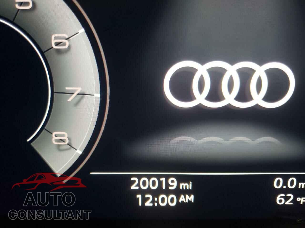 AUDI Q3 2020 - 3FA6P0HD0JR223143