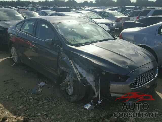 FORD FUSION 2015 - 3FA6P0UU3FR235963
