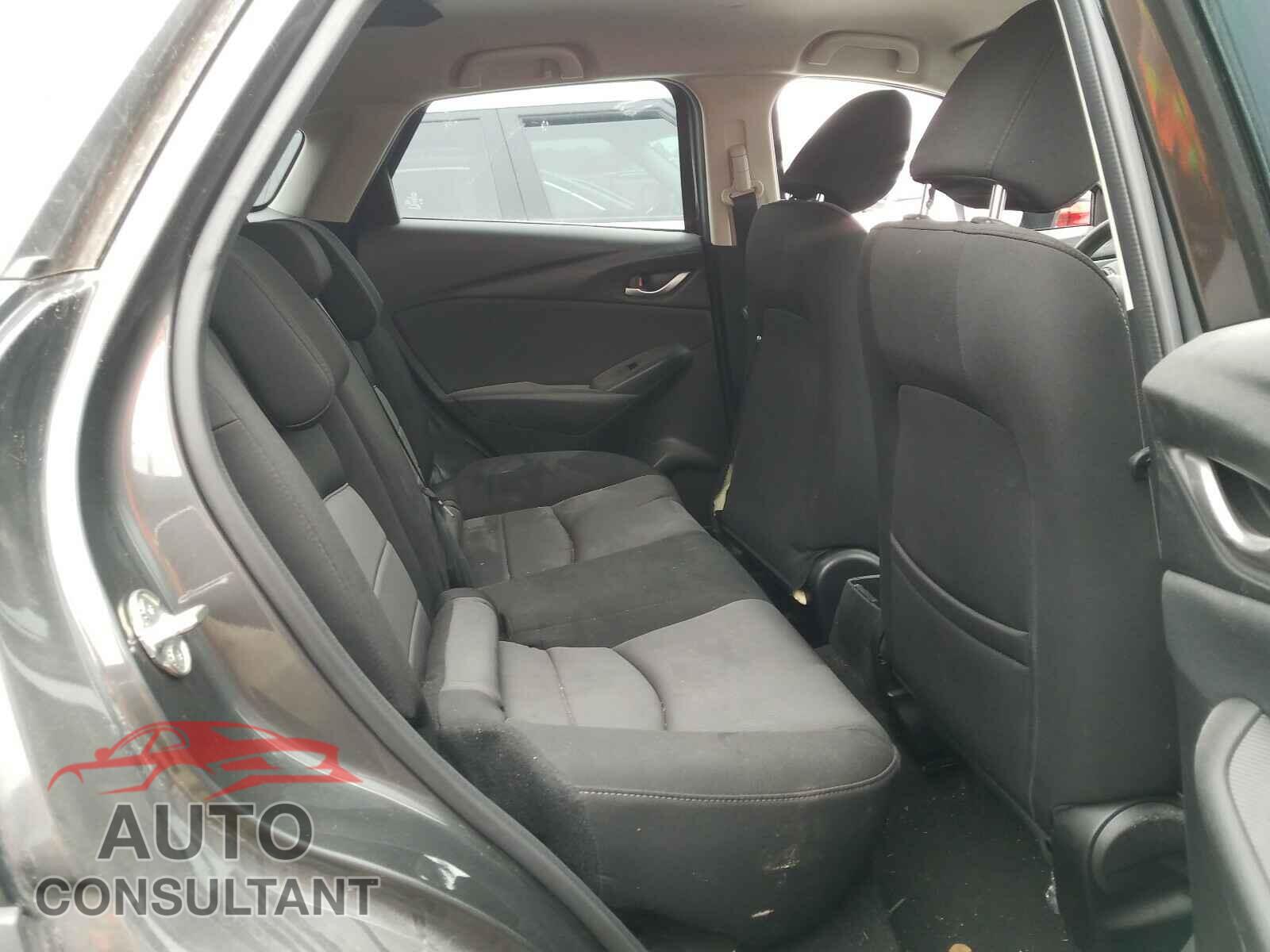 MAZDA CX-3 2018 - JM1DKDB70J0325388