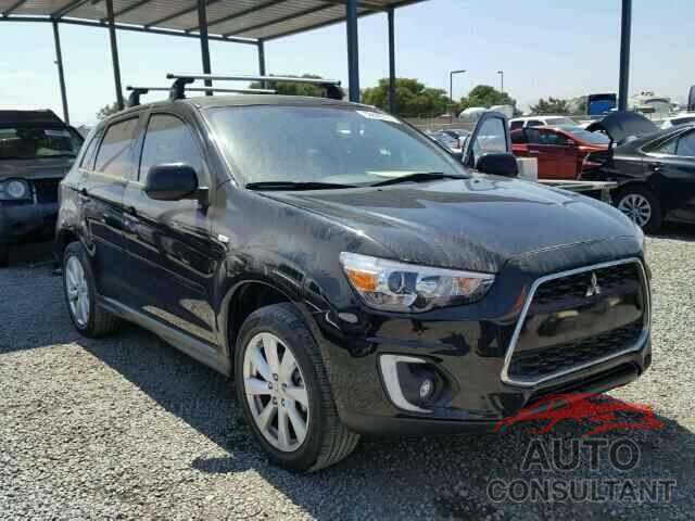 MITSUBISHI OUTLANDER 2015 - 4A4AP4AU7FE013843