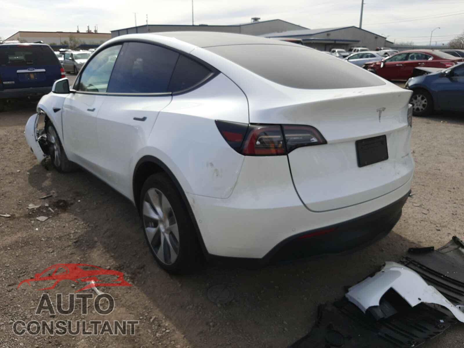 TESLA MODEL Y 2020 - 5YJYGDEE2LF035140
