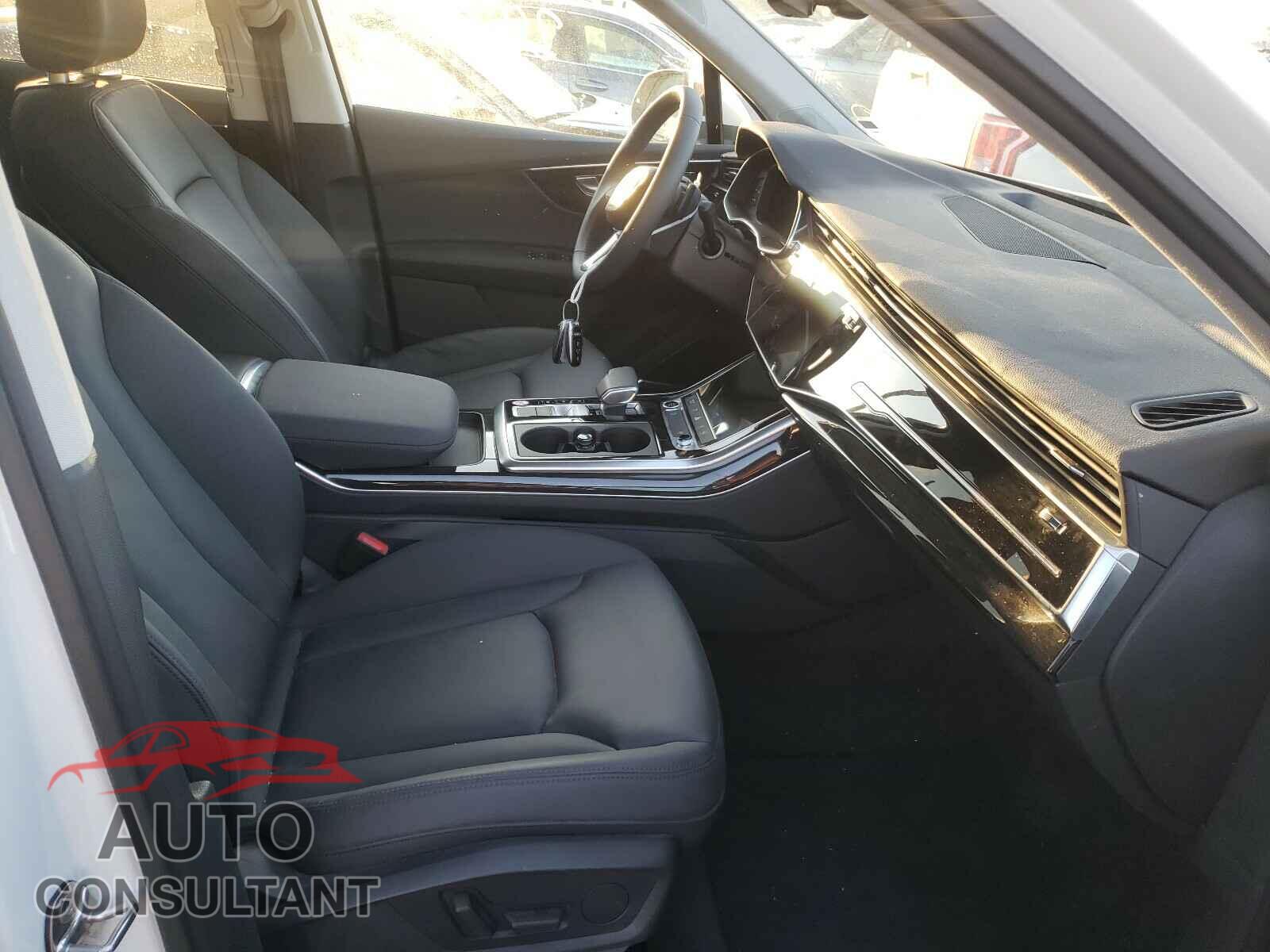 AUDI Q7 2021 - WA1LXAF76MD013220