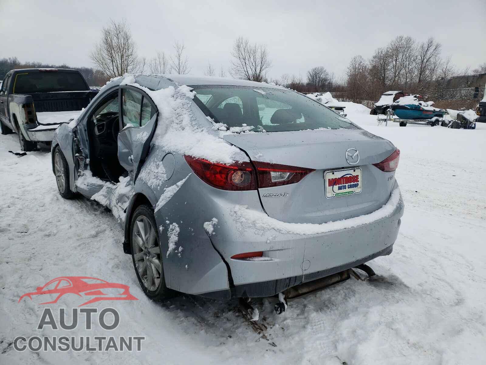MAZDA 3 2017 - 3MZBN1V74HM106981
