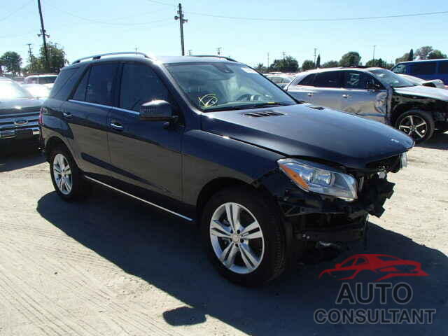 MERCEDES-BENZ ML350 2015 - 1VWAA7A37JC001629
