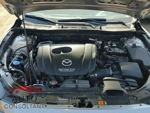 MAZDA 3 2016 - 3MZBM1M76GM282059