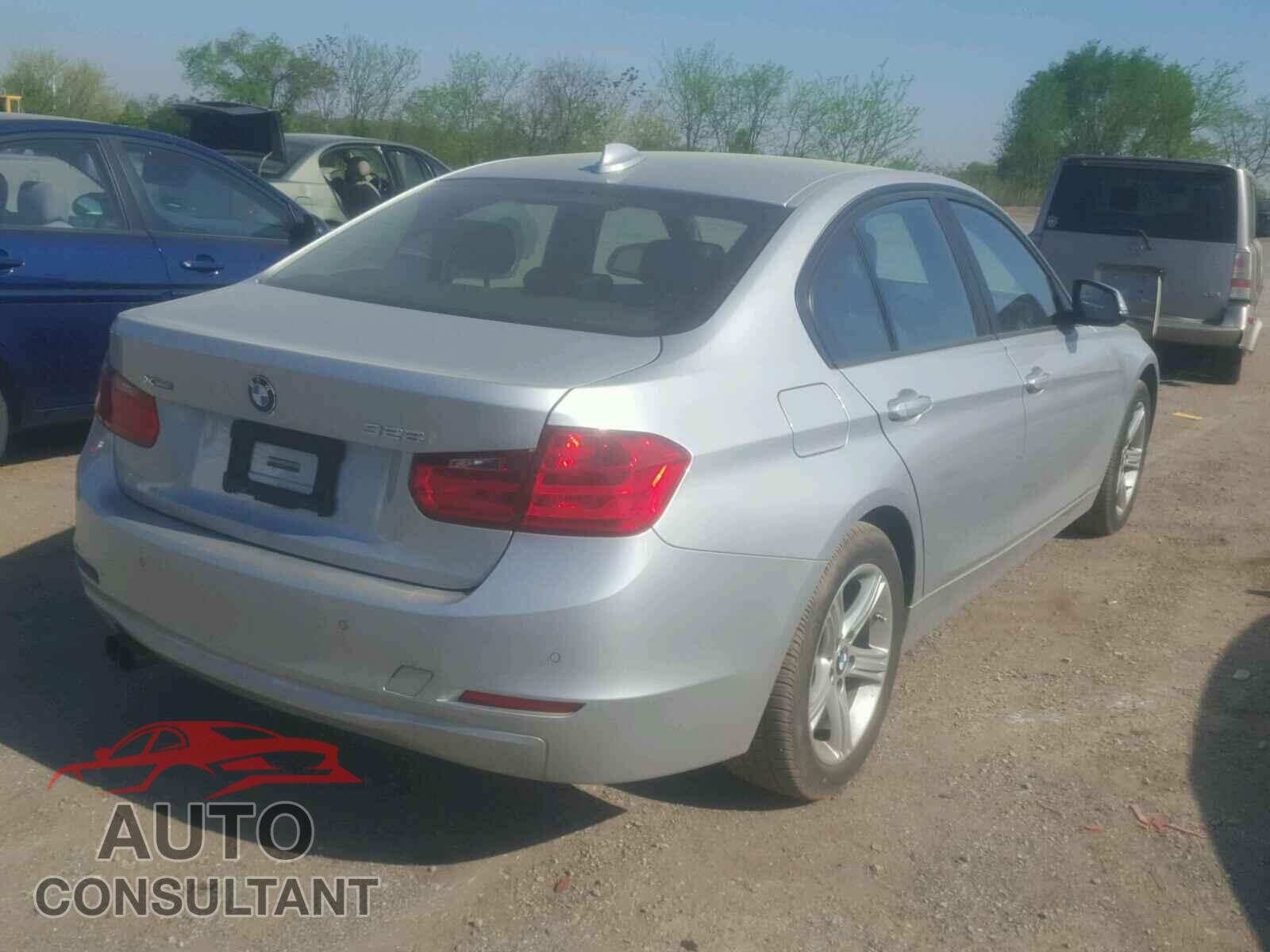 BMW 3 SERIES 2015 - WBA3B3G52FNT17751