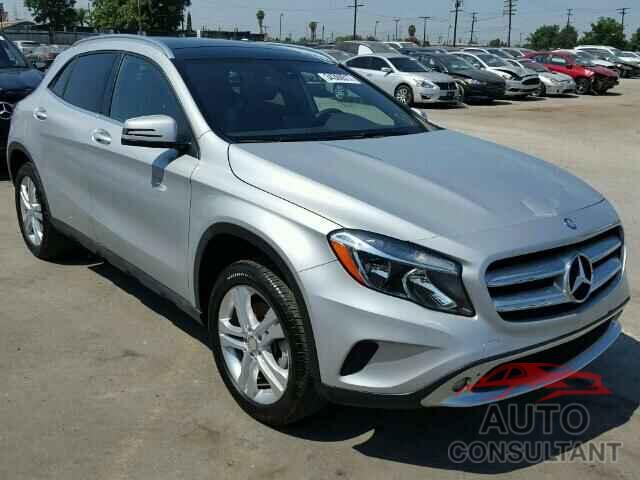 MERCEDES-BENZ GLA250 2017 - WDCTG4GB2HJ285310