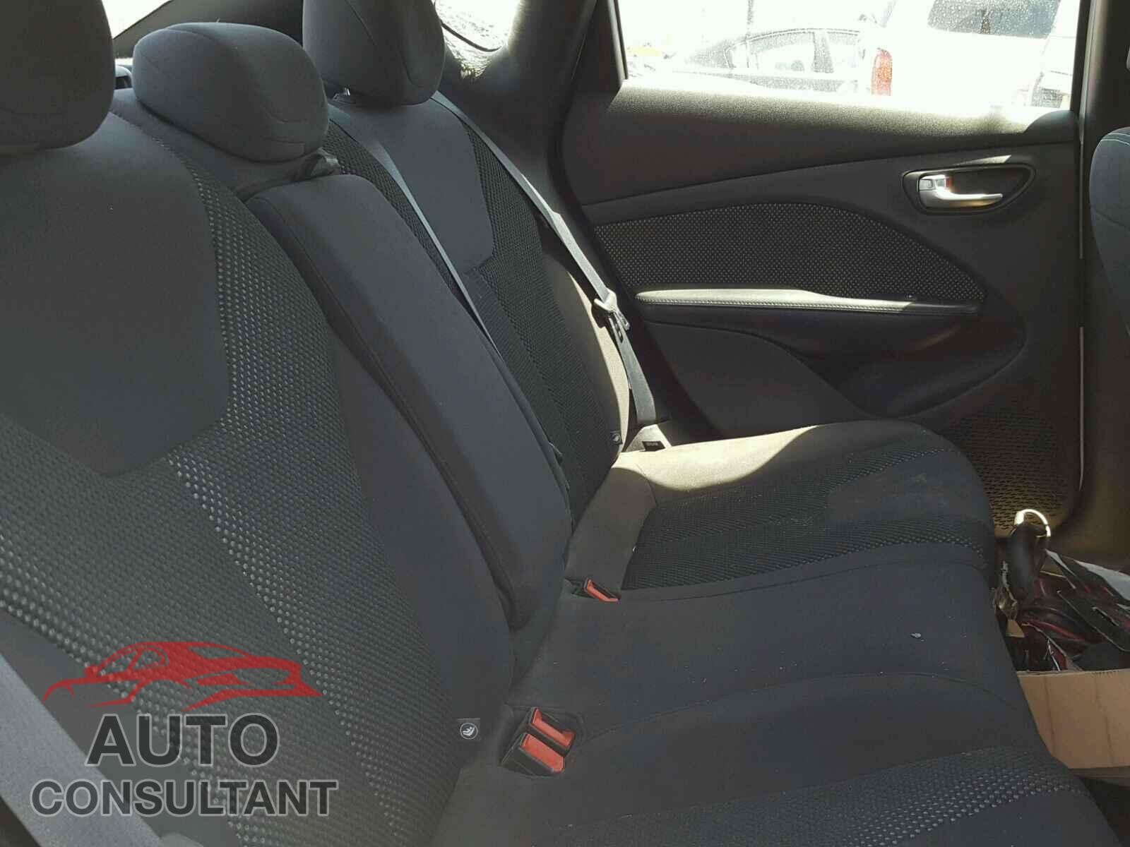 DODGE DART 2015 - 1C3CDFBB5FD222381