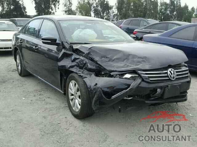 VOLKSWAGEN PASSAT 2015 - 1VWAT7A39FC074826