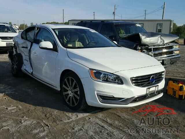 VOLVO S60 2016 - LYV402FM2GB094015