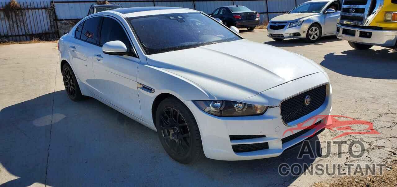 JAGUAR XE 2017 - SAJAR4BG0HA969137